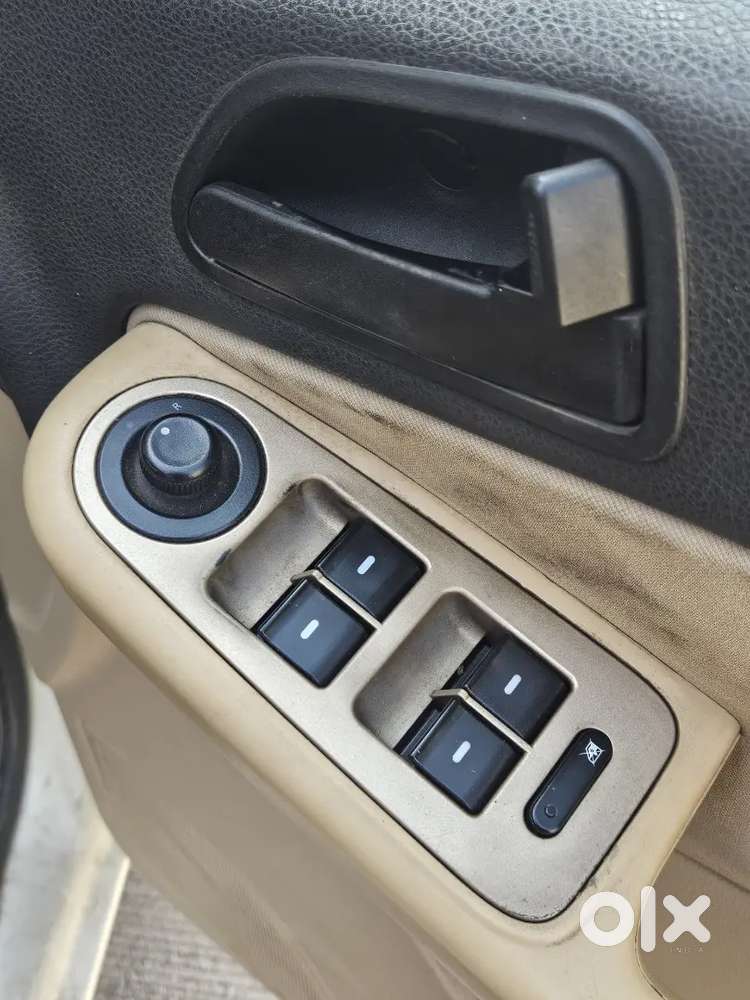 Good Condition 
Choice No:6633
New Tyre Condition 
Single Hand Use