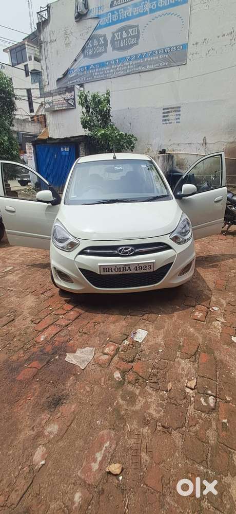 Hyundai I10 Sportz, 2011, Petrol