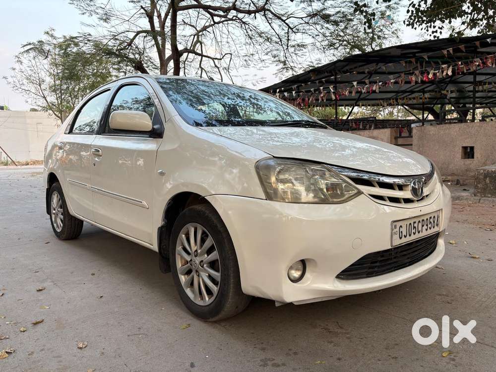 Toyota Etios 2010-2012 V, 2011, Petrol