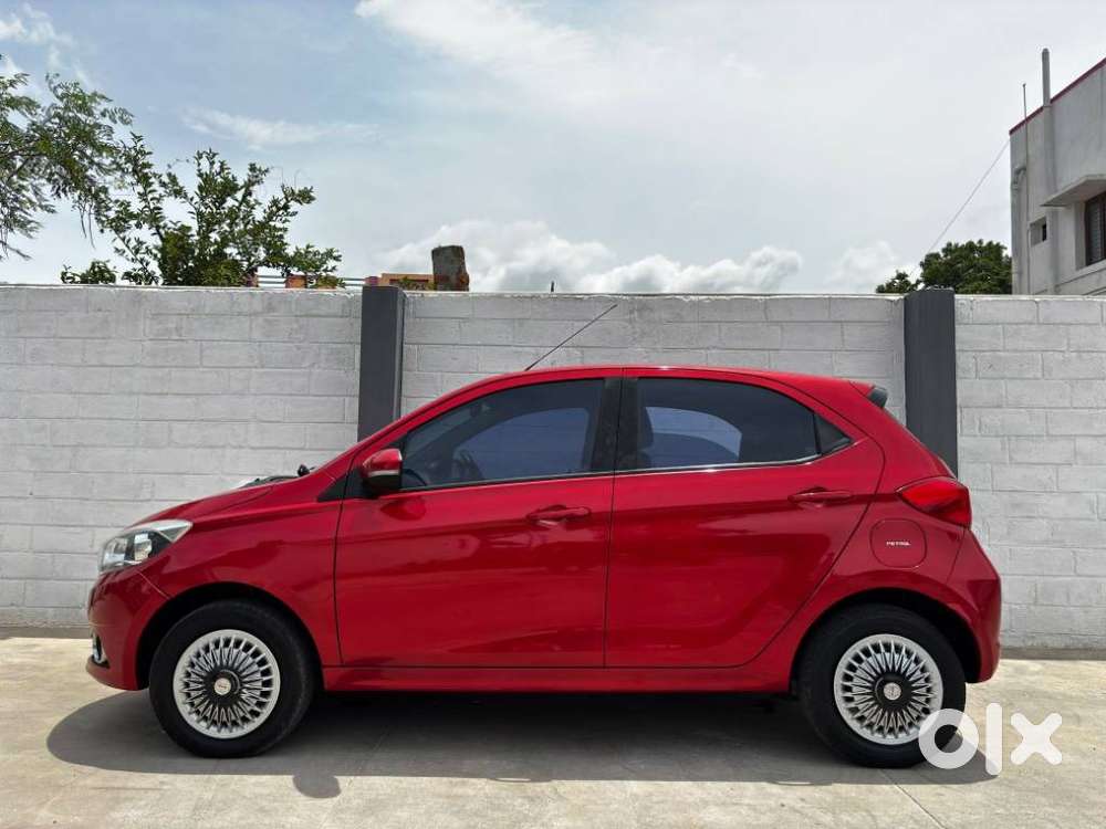 Tata Tiago 1.05 Revotorq Xz, 2018, Petrol