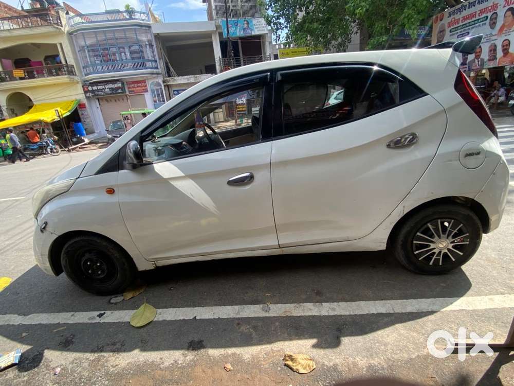 Hyundai Eon 2013 Model