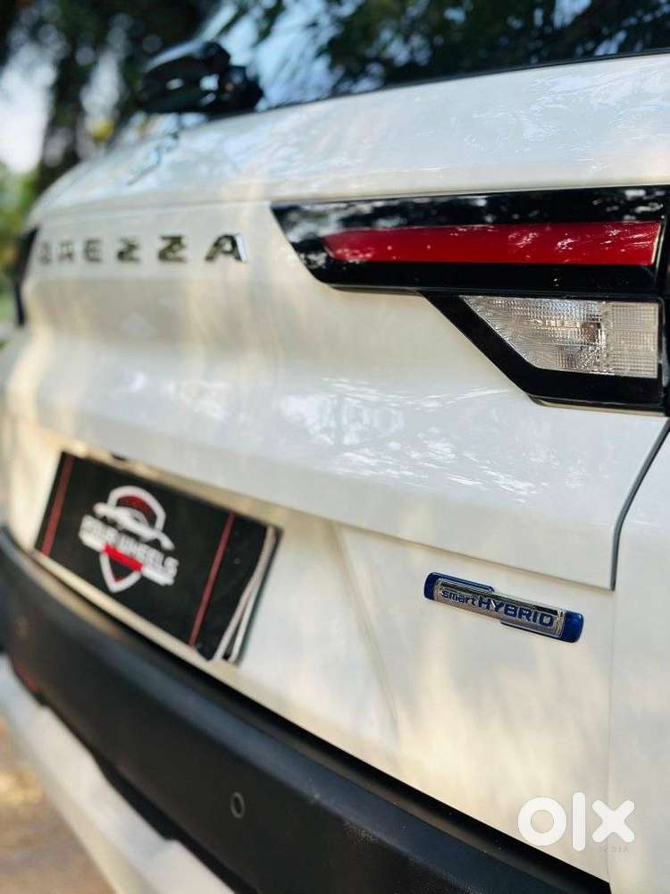 Maruti Suzuki Vitara Brezza Zxi+ Mt, 2022, Petrol