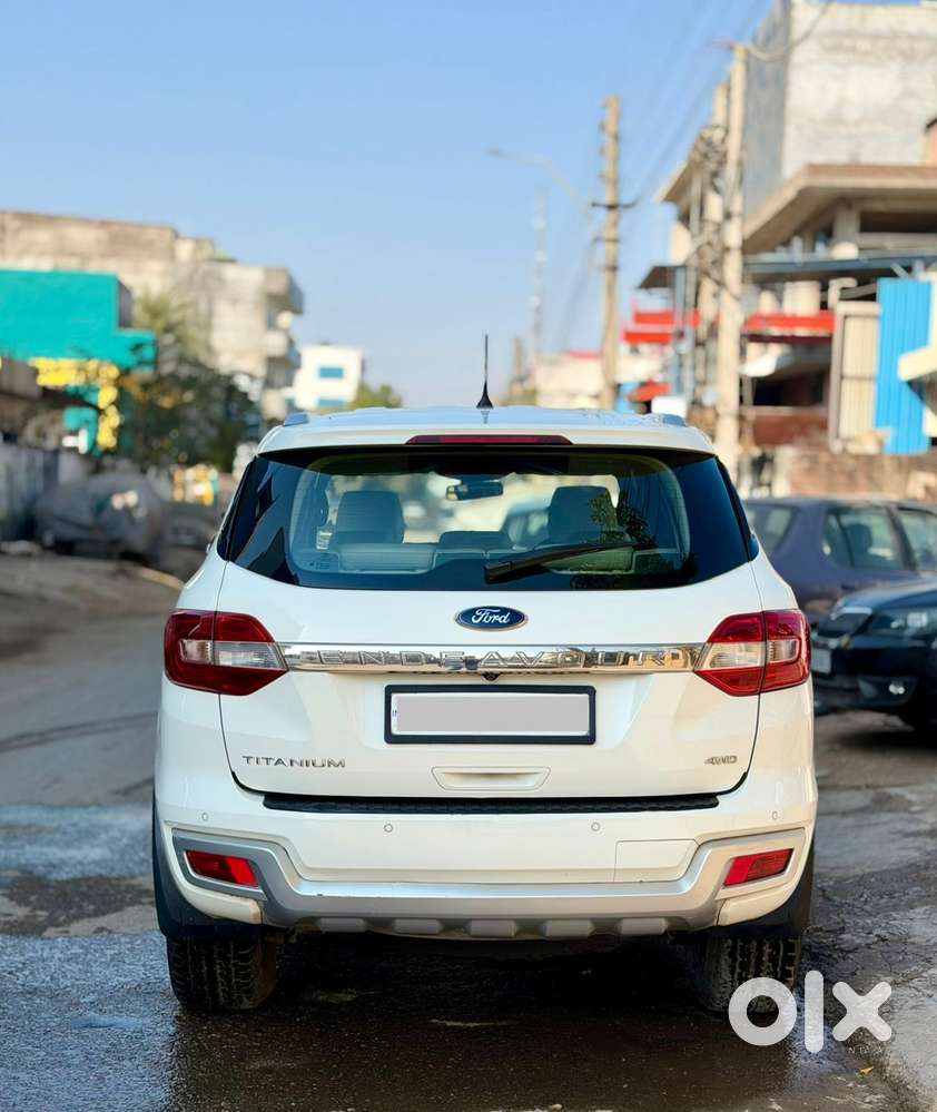 Ford Endeavour 3.2 Titanium At 4x4, 2016, Diesel