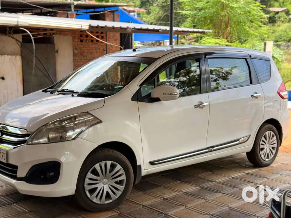 Maruti Suzuki Ertiga Vxi 2016
