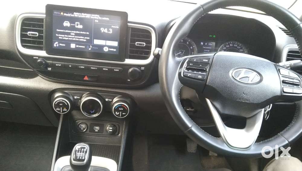 Hyundai Venue 1.0 Sx Turbo Imt, 2021, Petrol
