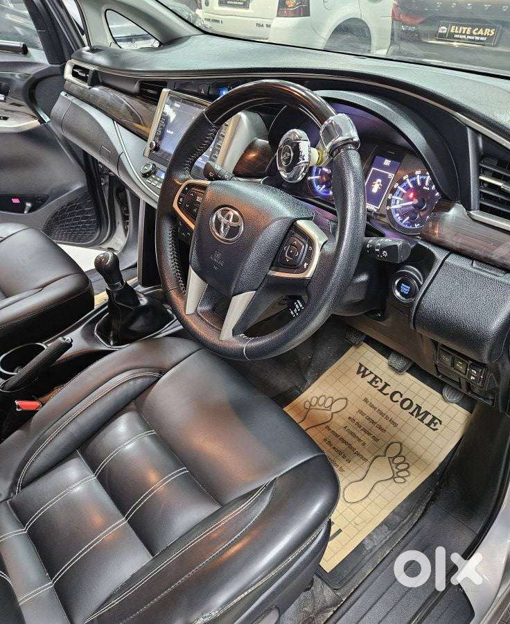 Toyota Innova Crysta 2.4 V 7 Str, 2023, Diesel