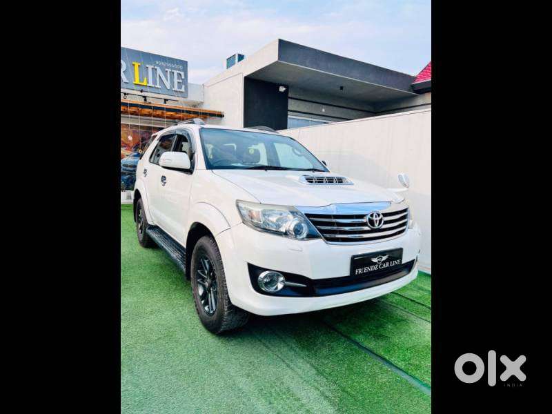 Toyota Fortuner 3.0 4x2 Automatic, 2015, Diesel
