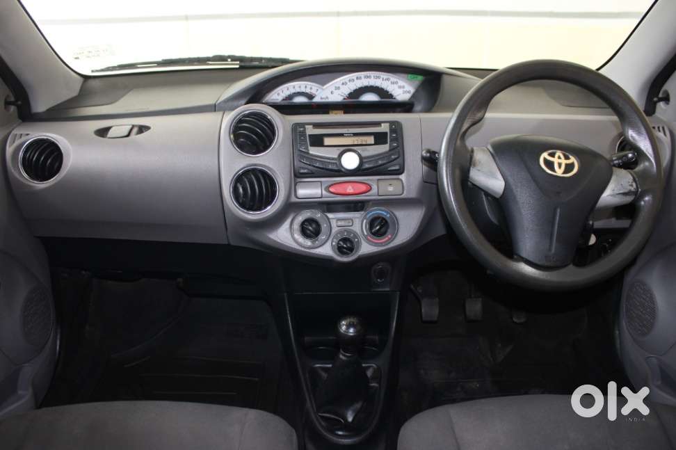 Toyota Etios Liva Vx, 2011, Petrol