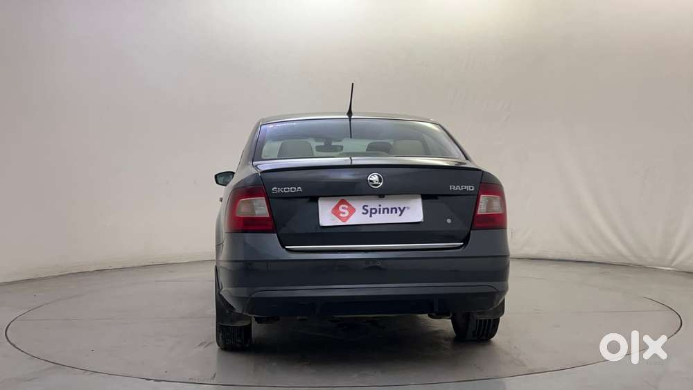 Skoda Rapid 1.0 Style At, 2021, Petrol