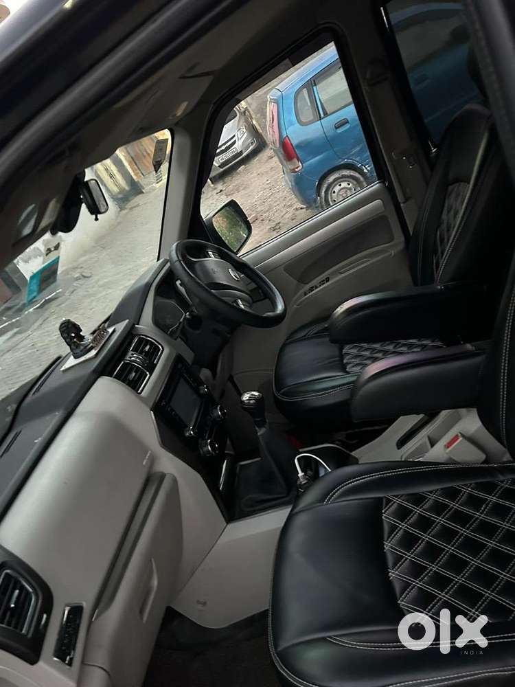 2017 Mahindra Diesel Car