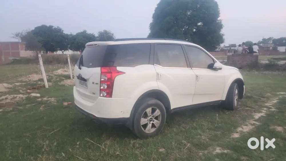 Mahindra Xuv500 2015 Diesel 96850 Km Driven