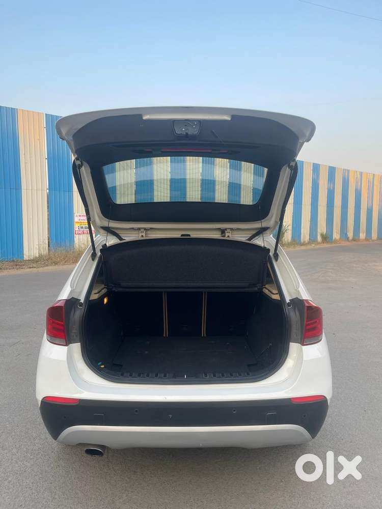 Maruti Suzuki Swift Vxi + Manual, 2022, Petrol