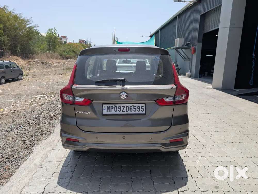 Ertiga Zxi Cng Petrol First Owner