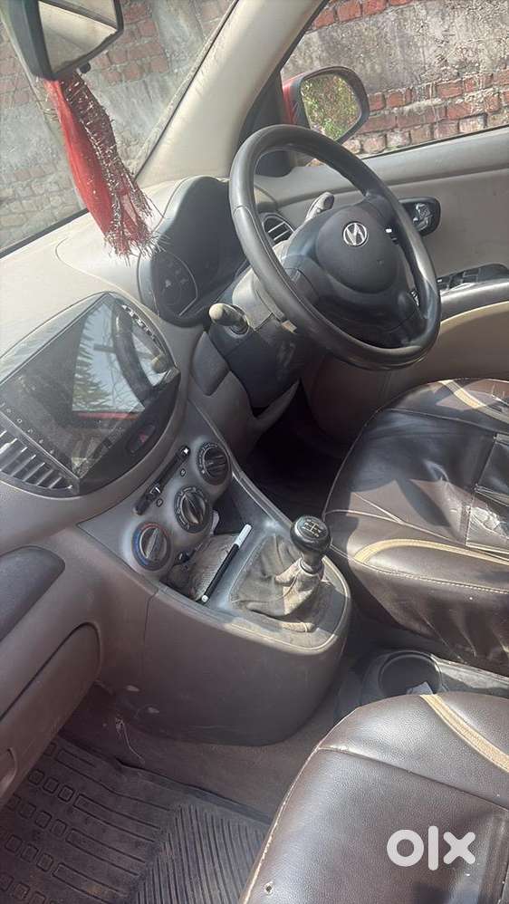 Hyundai I10 2011 Cng & Hybrids Good Condition