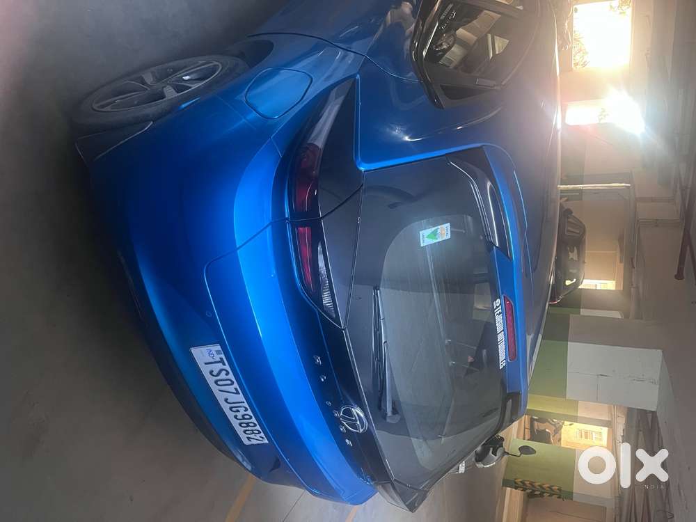 Harbour Blue Altroz, Single Drive