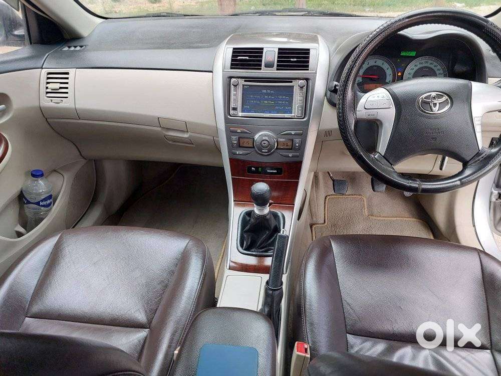 Toyota Corolla Altis G, 2013, Petrol
