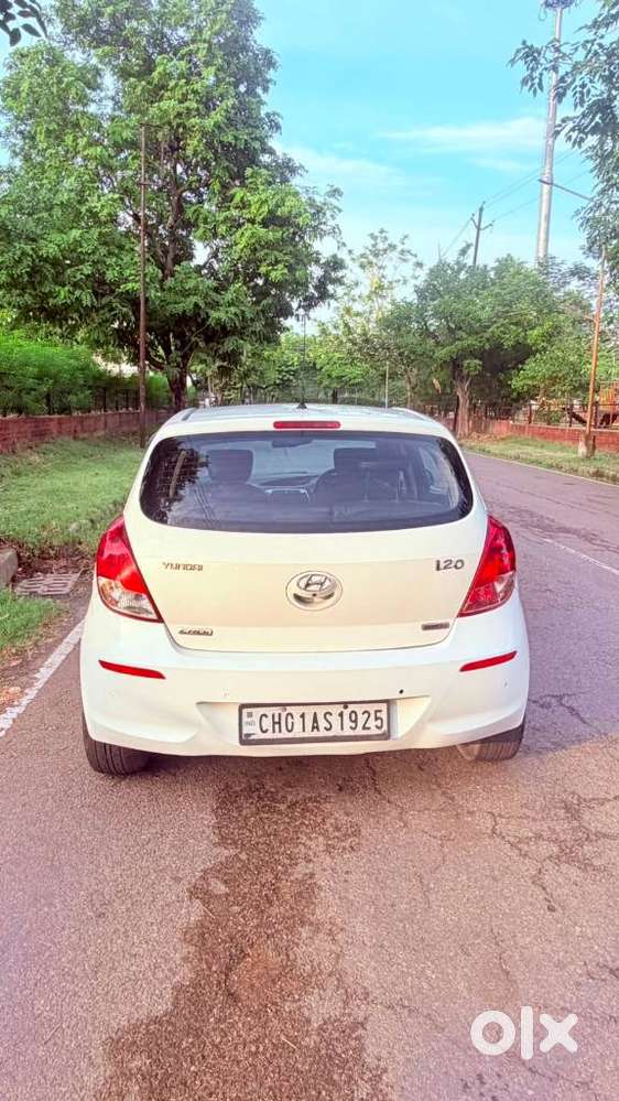 Hyundai I20 Sportz 1.2 Bs-iv, 2013, Diesel