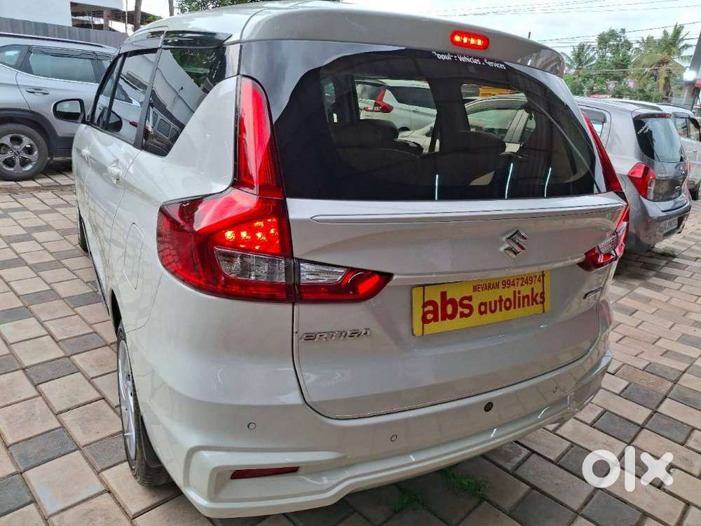 Maruti Suzuki Ertiga Vxi At Petrol, 2022, Petrol