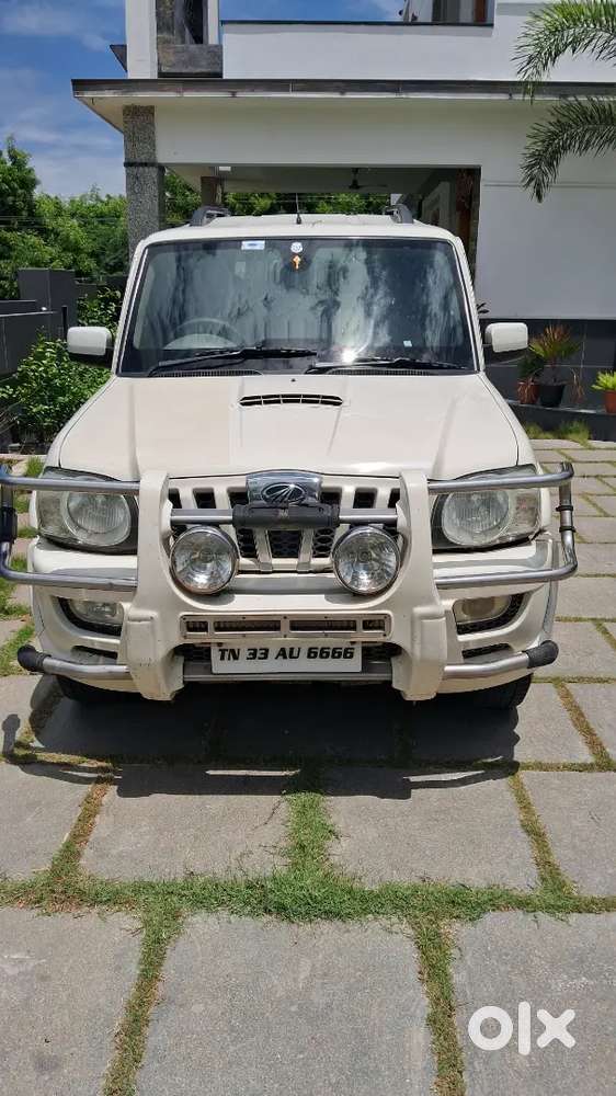 Mahindra Scorpio Vlx Top Model