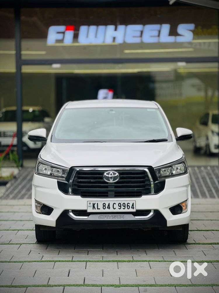 Toyota Innova Crysta 2.4 G Mt, 2019, Diesel