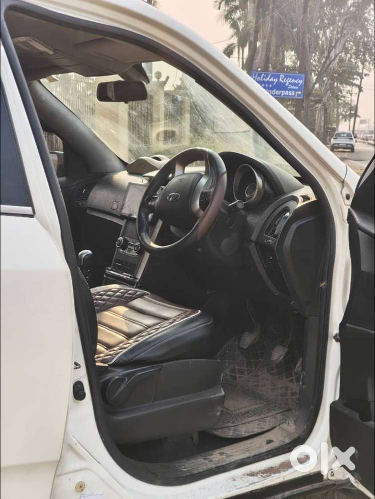 Mahindra Xuv500 W7, 2020, Diesel