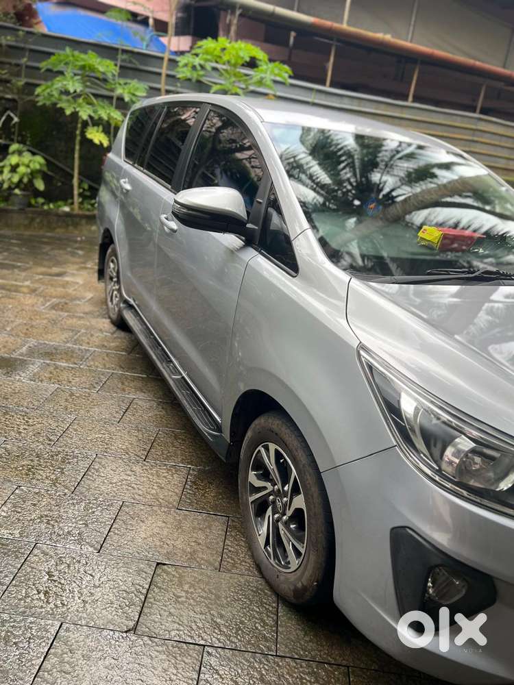Toyota Innova Crysta 2.4 G Mt, 2021, Diesel