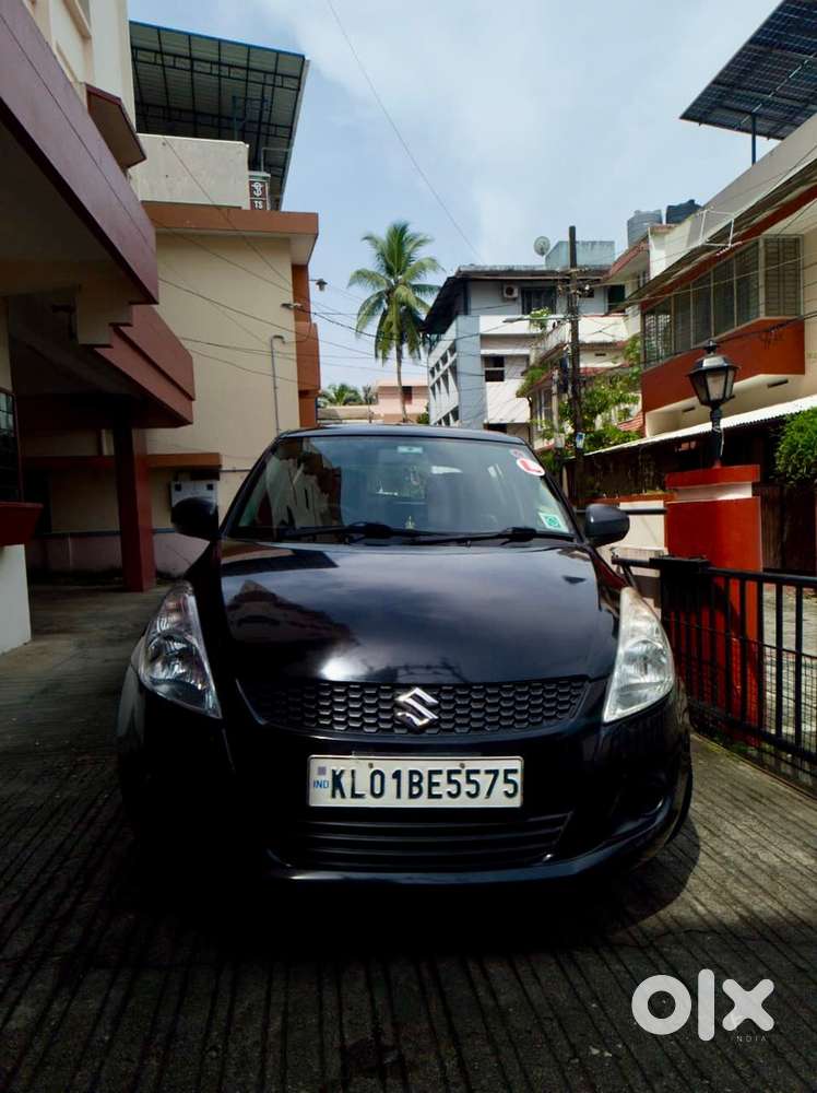 Maruti Suzuki Swift Diesel - 2012 (feb)  Kl-01  Black