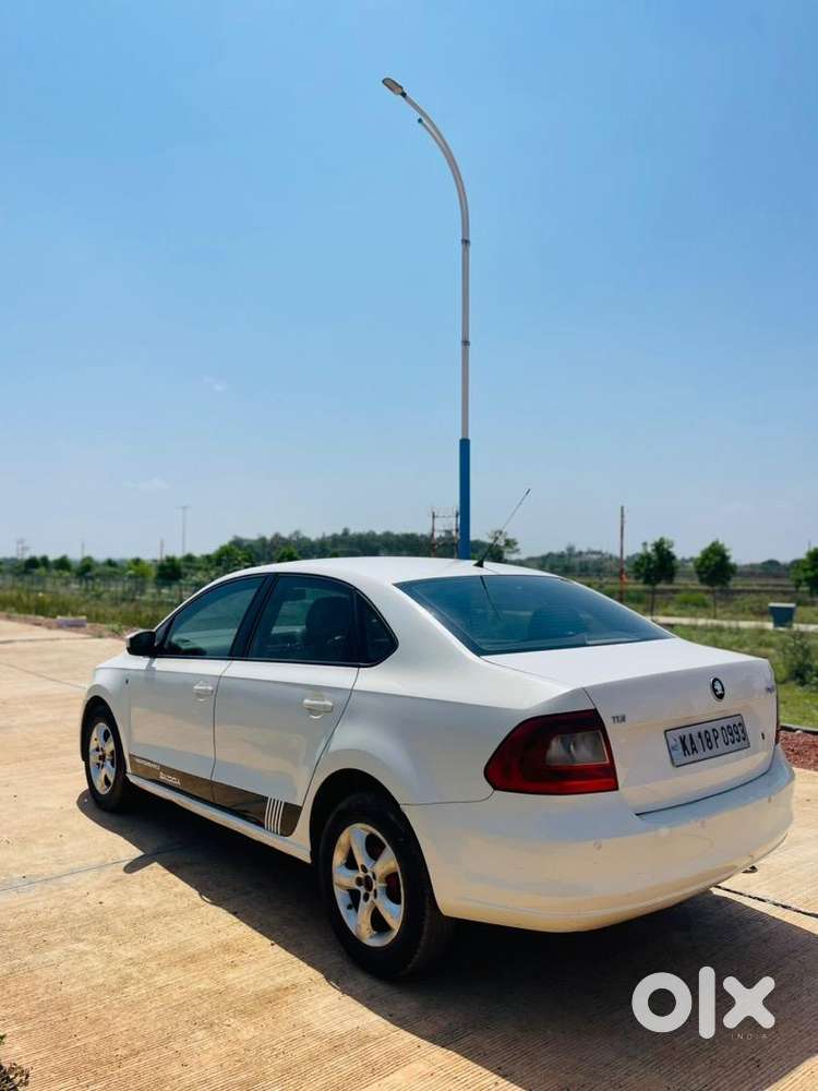 Skoda Rapid 2013 Diesel Well Maintained