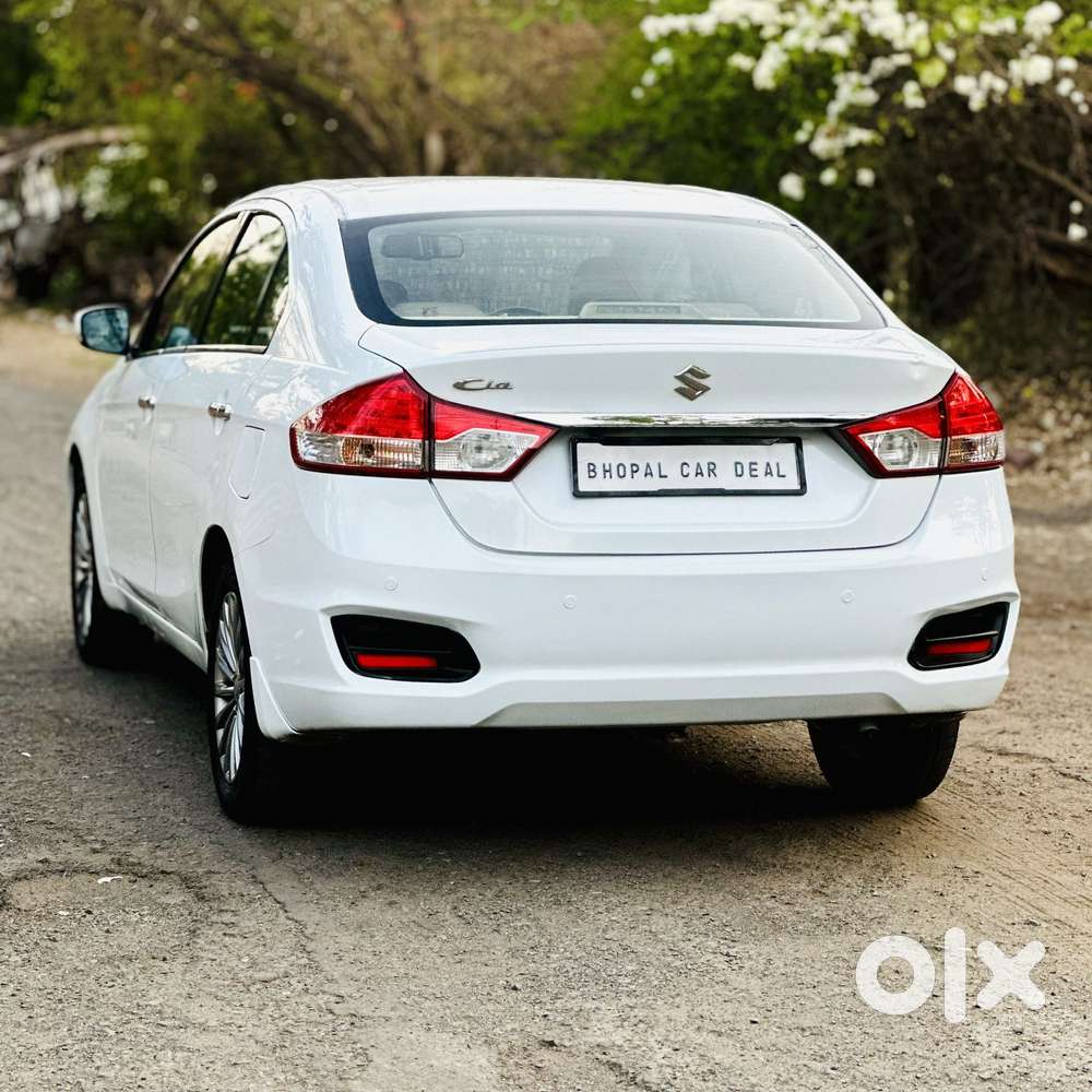 Maruti Suzuki Ciaz 1.5 Alpha Shvs Petrol, 2018, Petrol