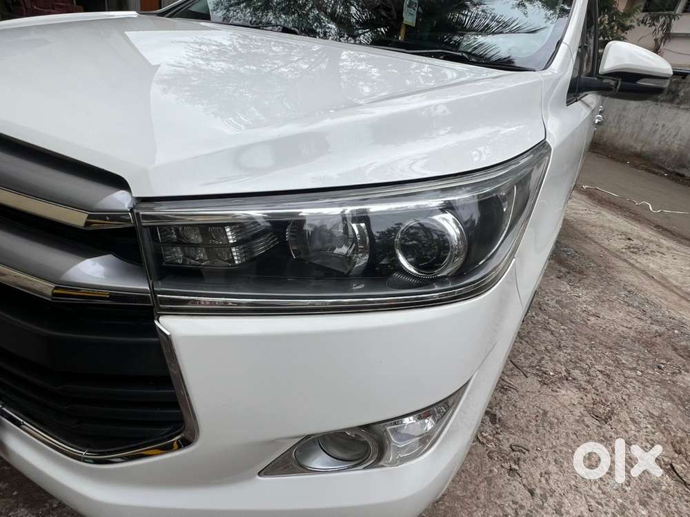 Toyota Innova Crysta 2017