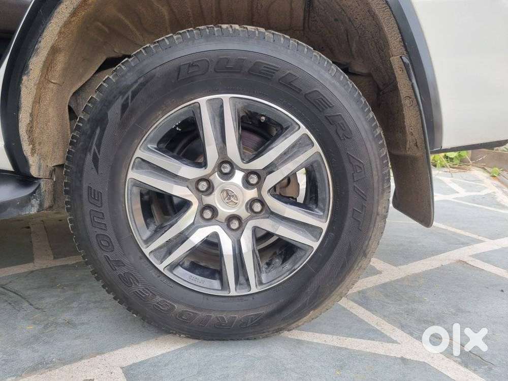 Toyota Fortuner [2021-ongoing] 2.8 2wd Diesel At, 2021, Diesel