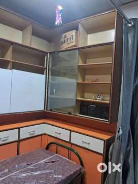 Kitchen cupboard olx discount