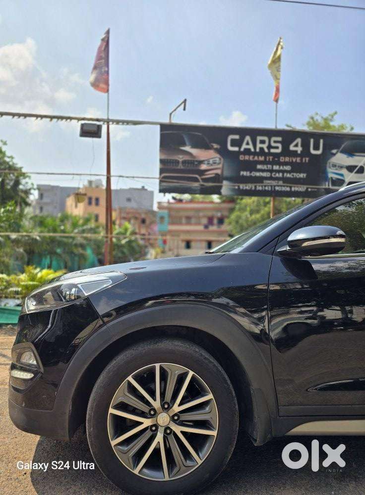 Hyundai Tucson Signature 2.0 At Diesel Dual Tone, 2017, Diesel