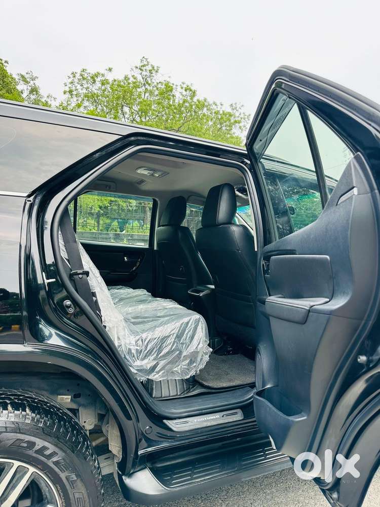Toyota Fortuner 4x2 At 2.7 Petrol, 2025, Petrol