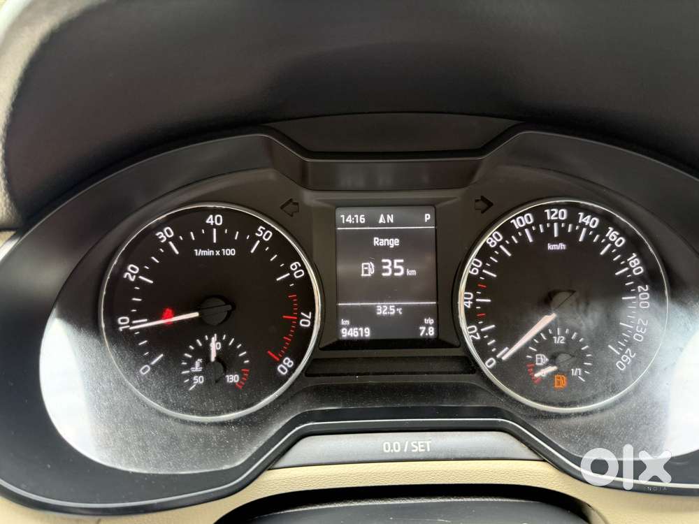 Skoda Octavia 1.8 Tsi Style Plus At, 2017, Petrol