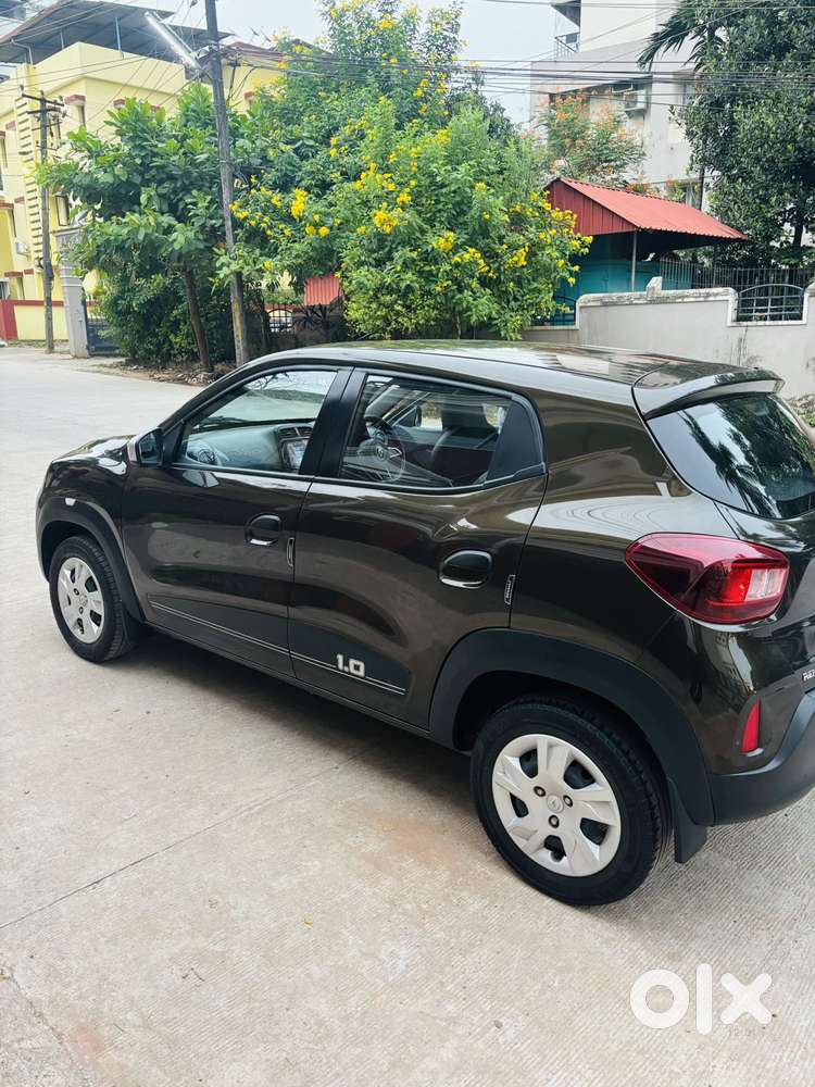 Renault Kwid 1.0 Rxt (o) Easy-r, 2022, Petrol
