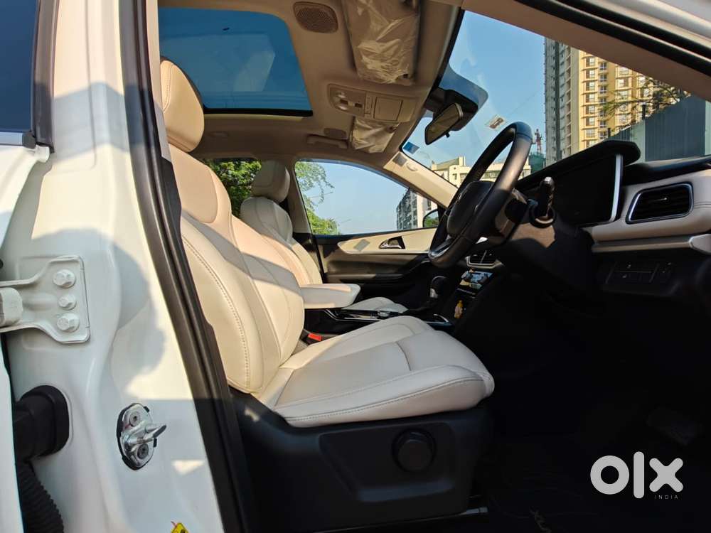 Mahindra Xuv700, 2021, Petrol