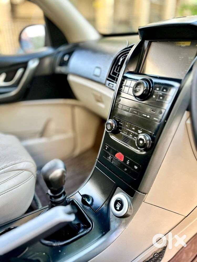 Mahindra Xuv500 2.2 W10, 2015, Diesel