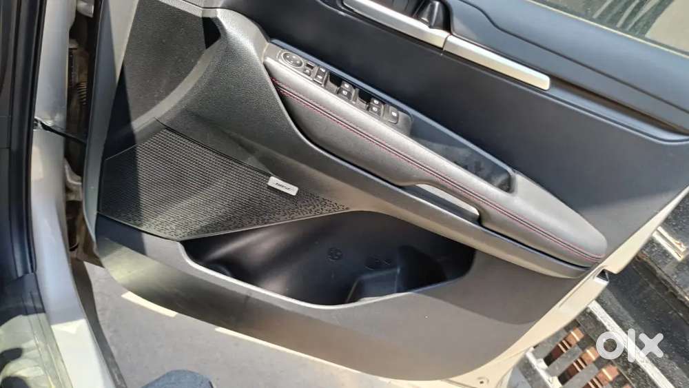 Kia Sonet August 2022 Diesel Top-end Model Gt Line Auto Transmission