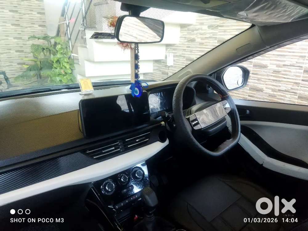 Tata Nexon 2025 Diesel Well Maintained