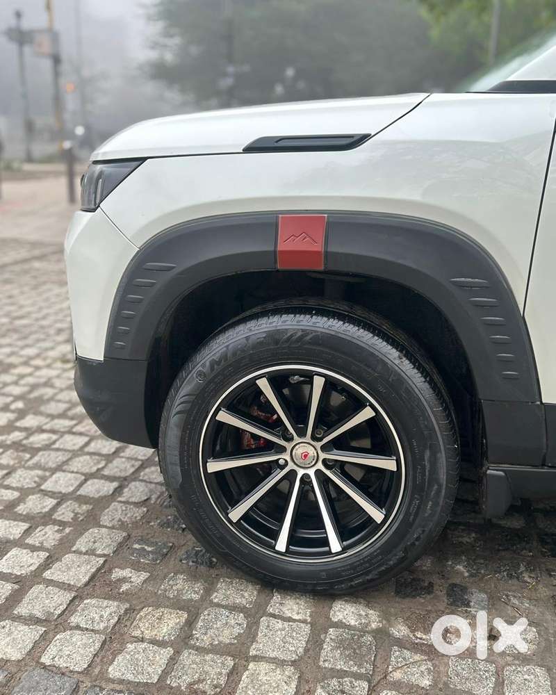 Maruti Suzuki Brezza 1.5 Lxi Cng, 2024, Cng & Hybrids