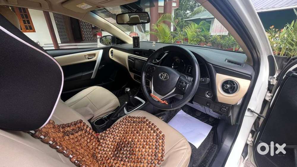 Toyota Corolla Altis 2017 Diesel Well Maintained