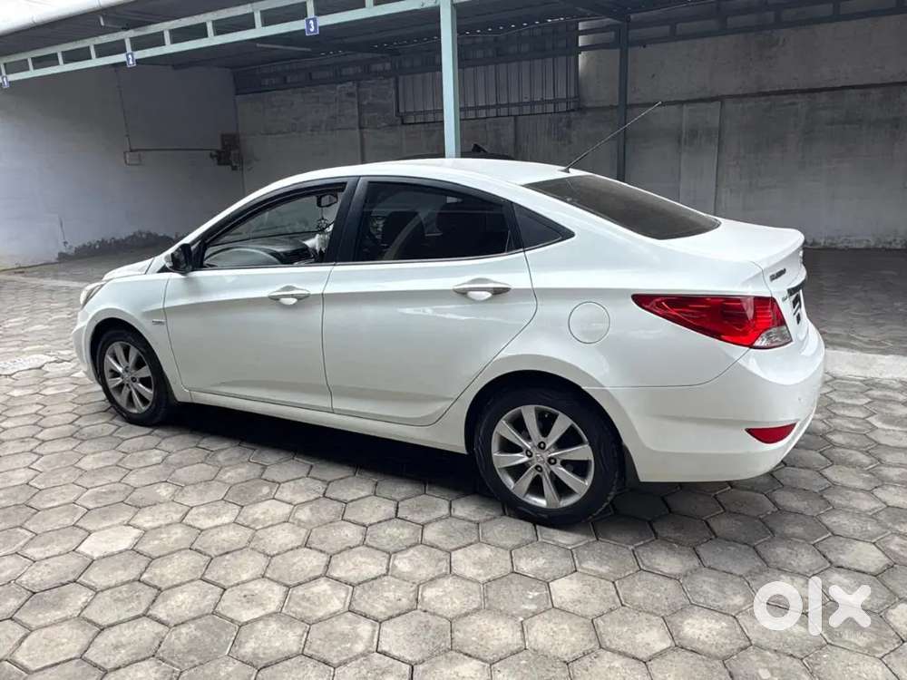 Hyundai Verna Diesel 2012
