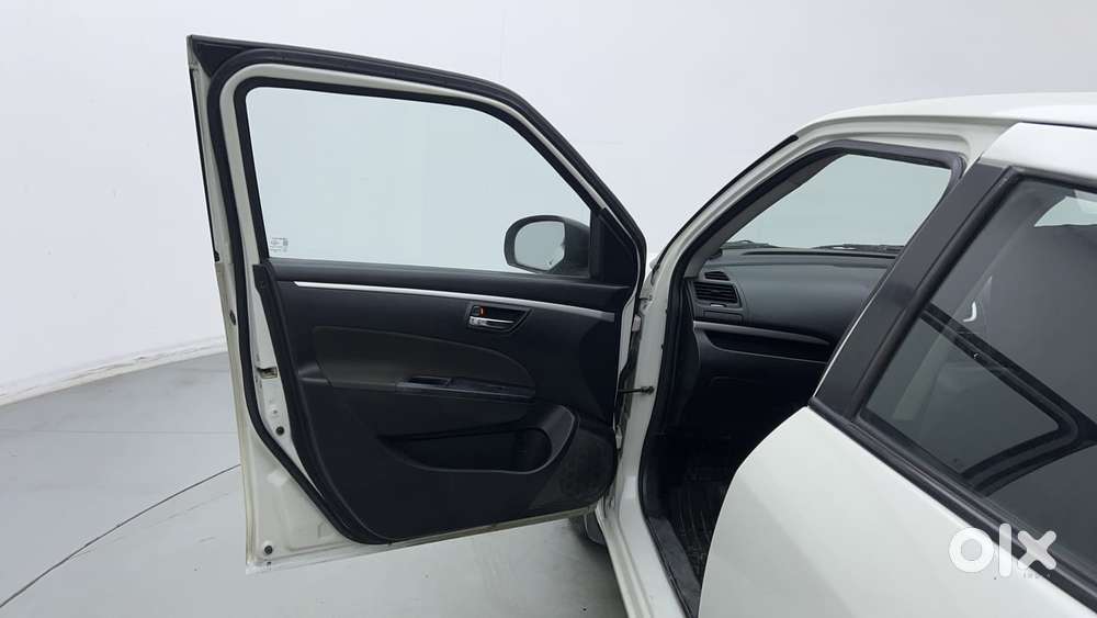 Maruti Suzuki Swift Vvt Vxi, 2017, Petrol