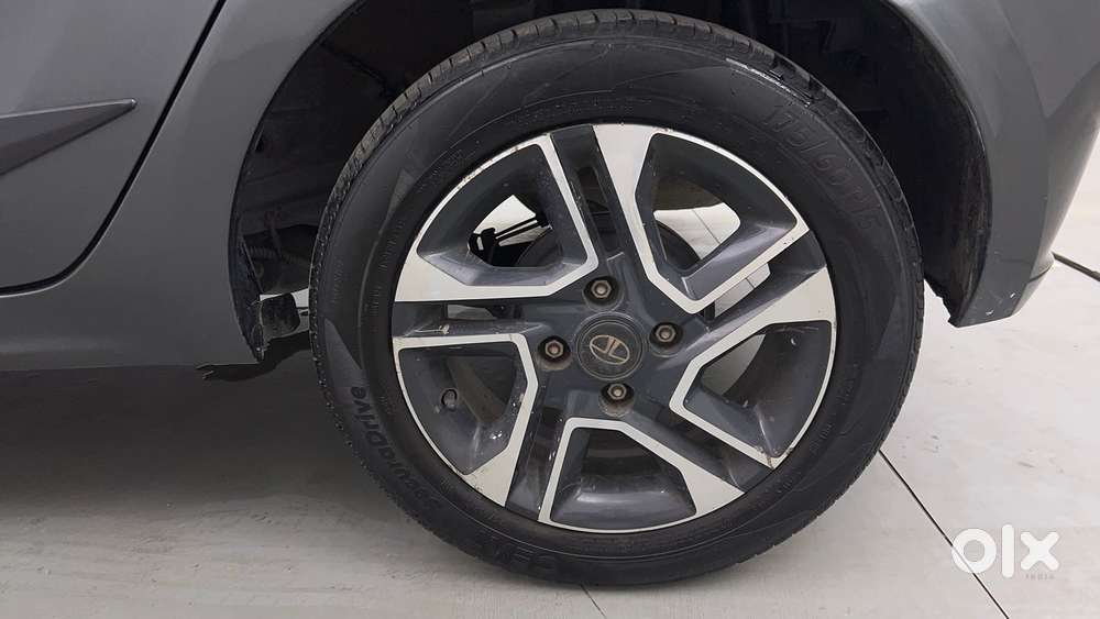 Tata Tiago 1.2 Revotron Xz Plus, 2022, Petrol