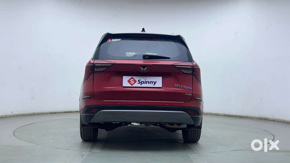 Mahindra Xuv700 2.0 Ax 5 Petrol At Str, 2023, Petrol