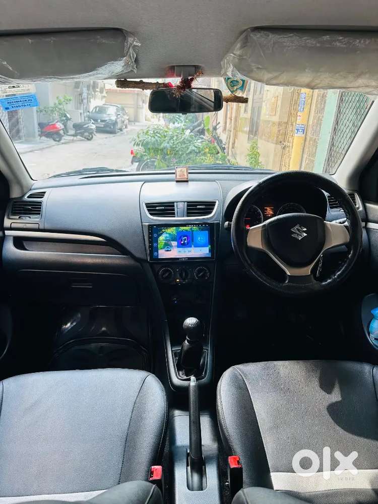 Maruti Suzuki Swift Petrol 2015