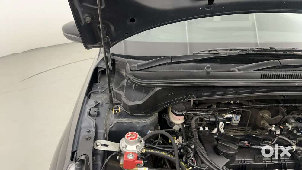 Hyundai New I20 1.2 Asta (o) Mt, 2023, Cng & Hybrids