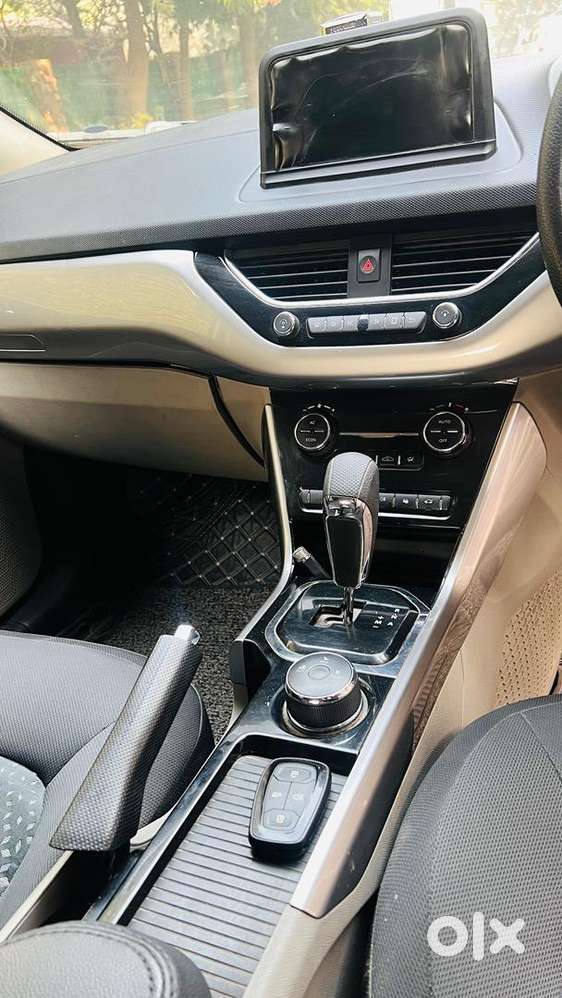 Tata Car Automatic 2018 Year