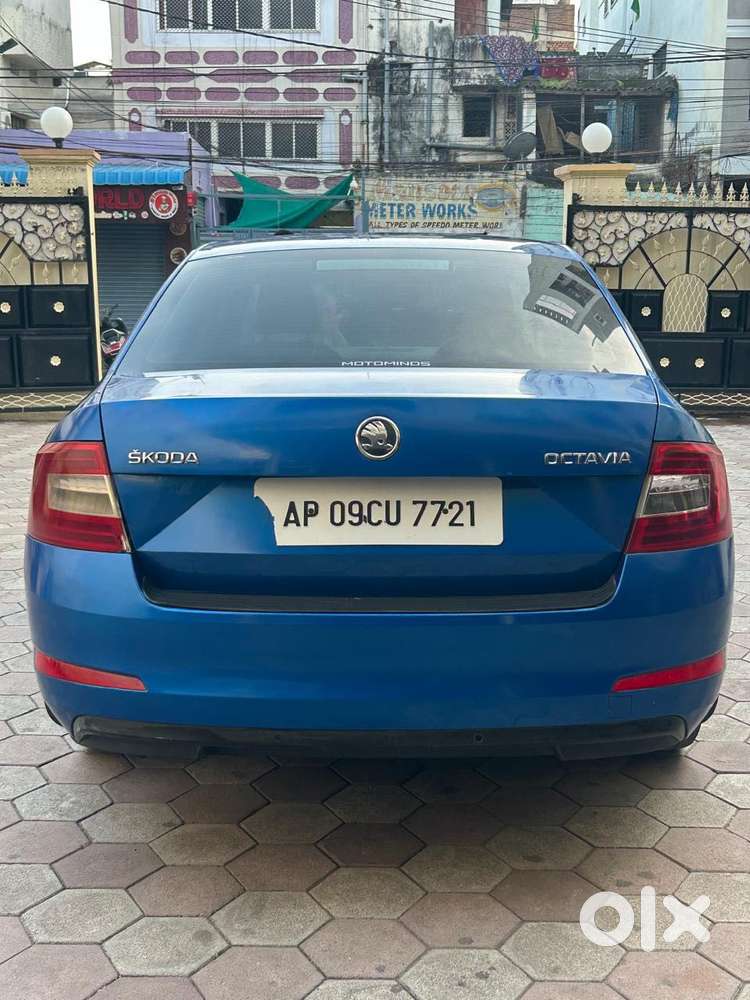 Skoda Octavia 2.0 Elegance Tdi Cr At, 2013, Diesel